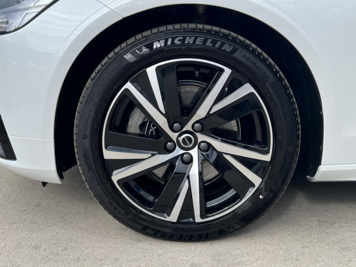 Volvo S90 B5 AWD R-DESIGN Aut 1.maj.