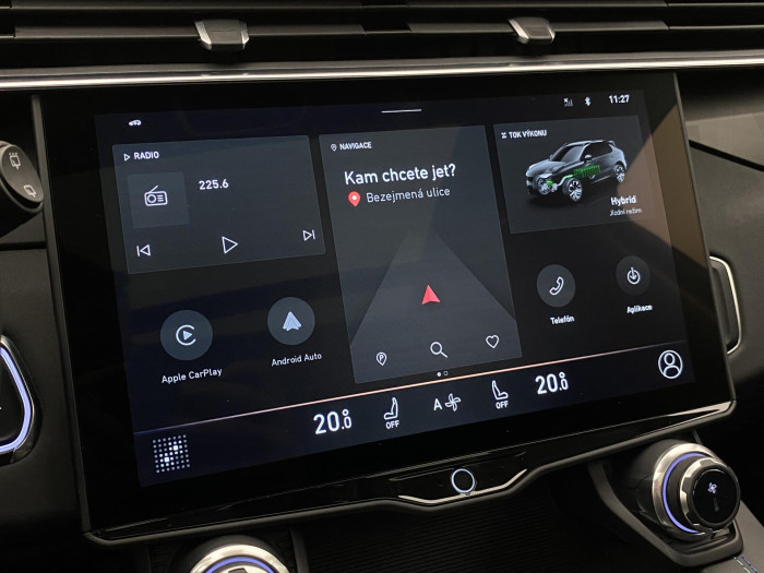 Lynk & Co 01 PHEV DCT AUT REZERVACE