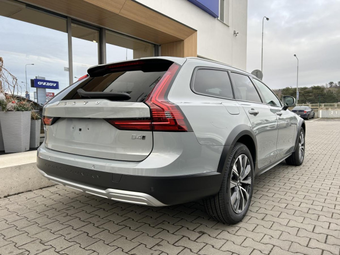 Volvo V90 B4 AWD AUT CROSS COUNTRY PLUS 2.0 Plus