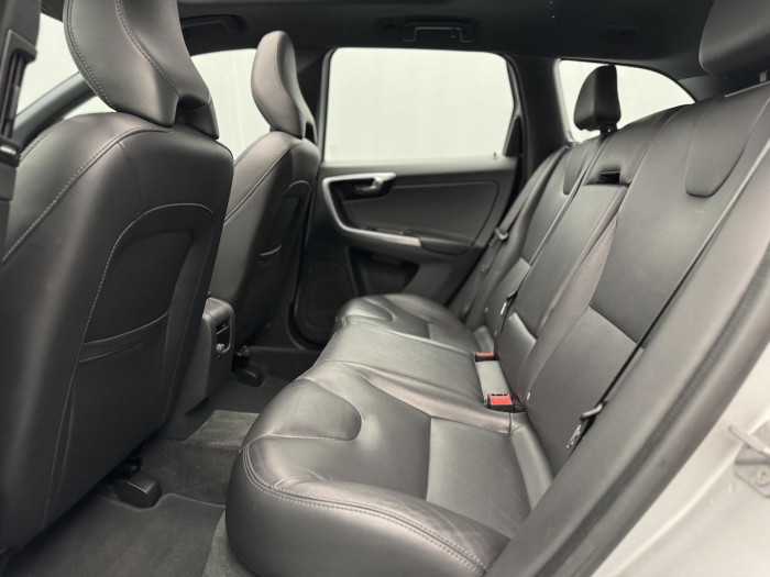 Volvo XC60 D4 AWD SUMMUM AUT 2.4 d Summum