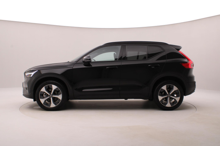 Volvo XC40 B3 DARK PLUS AUT CZ