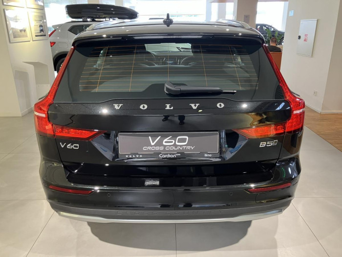Volvo V60 B5 AWD AUT CROSS COUNTRY PLUS 2.0 Plus