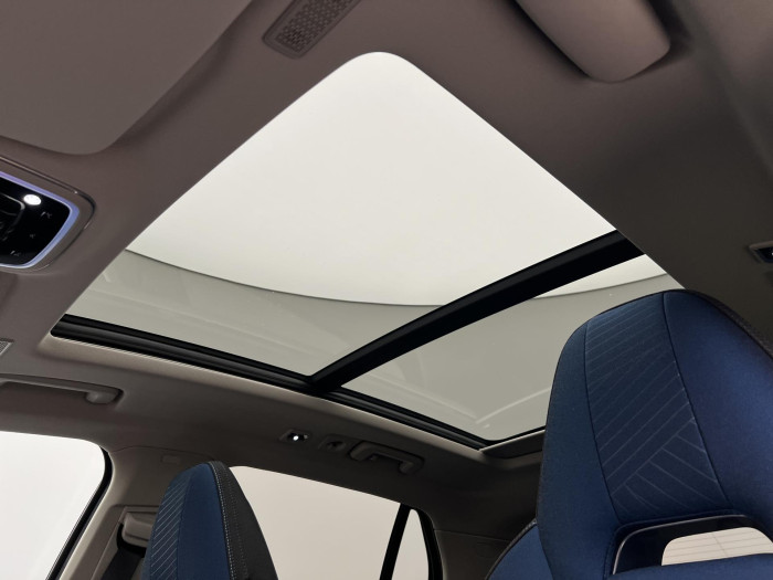 Lynk & Co 01 PHEV DCT AUT