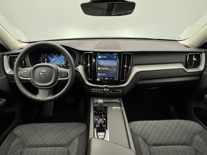 Volvo XC60 B4 CORE AUT CZ 1.maj