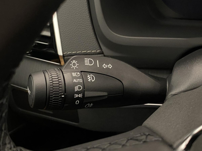 Volvo XC90 B5 AWD AUT BRIGHT PLUS 7míst 2.0 Plus