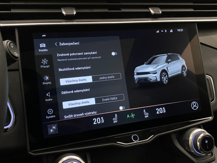 Lynk & Co 01 PHEV DCT AUT REZERVACE