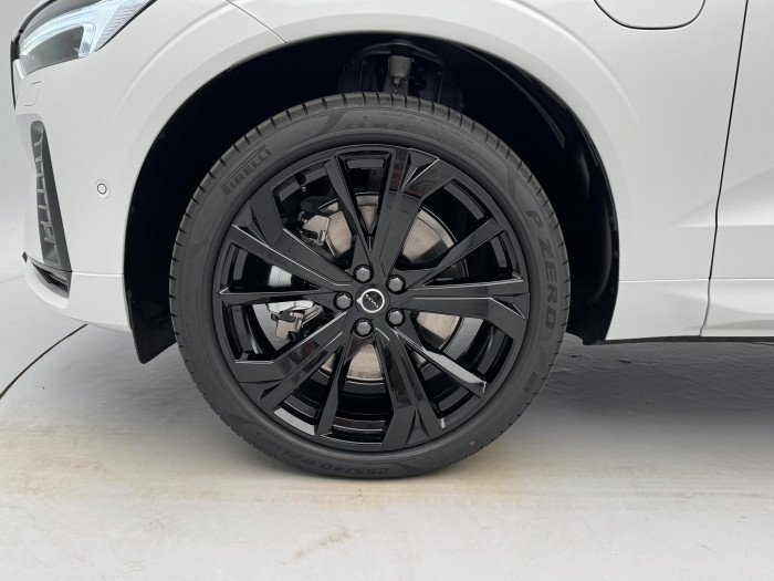 Volvo XC60 T6 AWD AUT PLUS BLACK EDITION