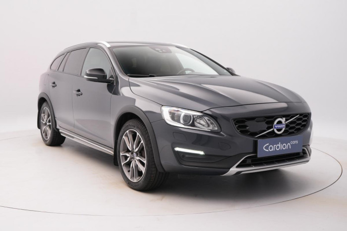 Volvo V60 CROSS COUNTRY D4 AWD SUMMUM 2.4 d Summum