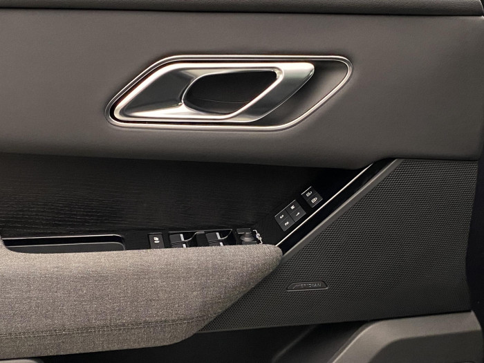 Land Rover Range Rover Velar P400e DYNAMIC HSE AWD AUT 2.0 Dynamic