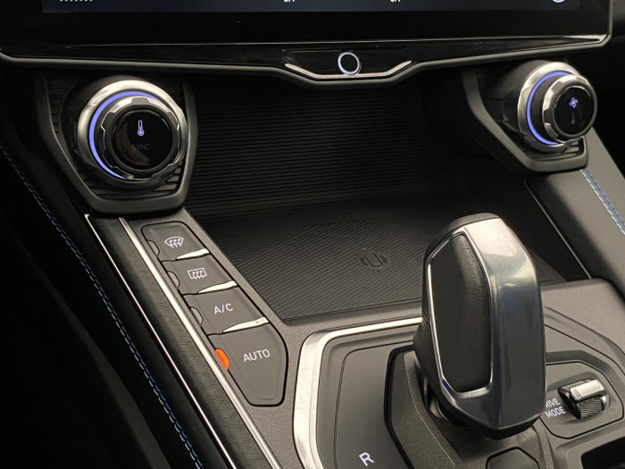 Lynk & Co 01 PHEV DCT AUT REZERVACE