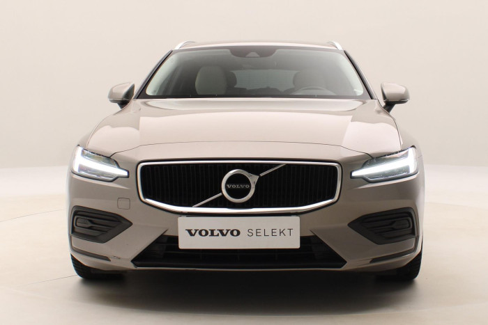 Volvo V60 D3 MOMENTUM AUT CZ  REZERVACE 2.0 d Momentum