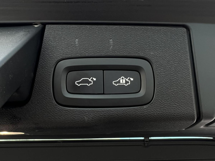 Volvo XC60 T6 AWD RECHARGE INSCRIPTION