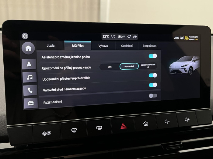 MG MG4 XPOWER 320kW 64kWh