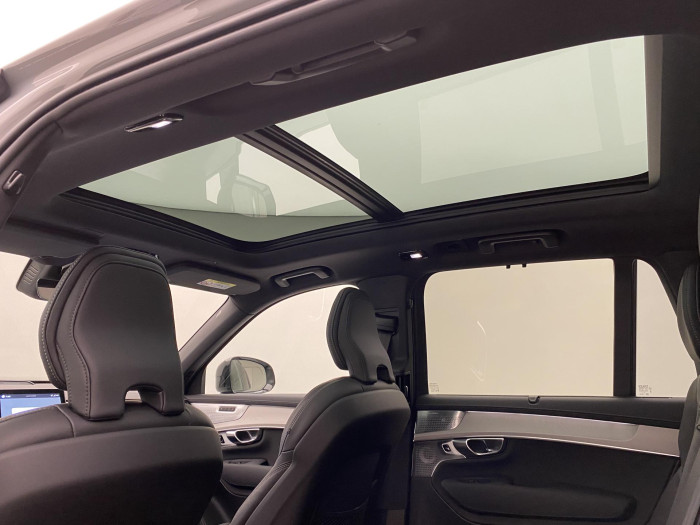 Volvo XC90 T8 AWD RECHARGE BLACK EDITION 2.0 Edition