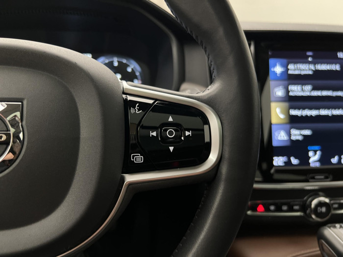 Volvo V90 CC D5 AWD PRO AUT 2.0 d CC CC