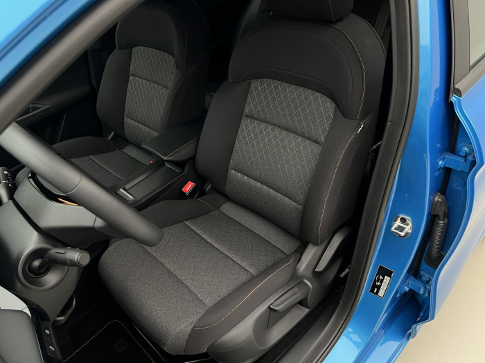MG MG3 1.5 EMOTION Hybrid+ AUT CZ