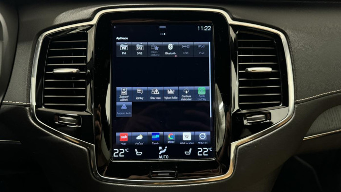 Volvo XC90 T8 AWD INSCRIPTION REZERVACE
