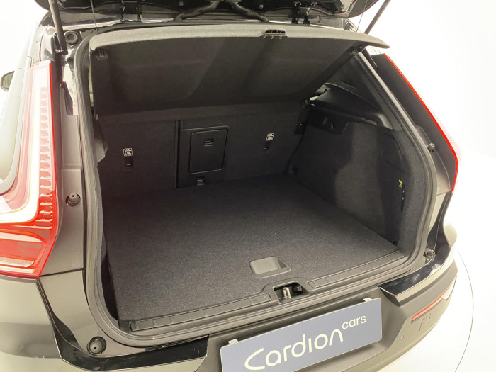 Volvo XC40 D4 AWD MOMENTUM AUT 2.0 d Momentum