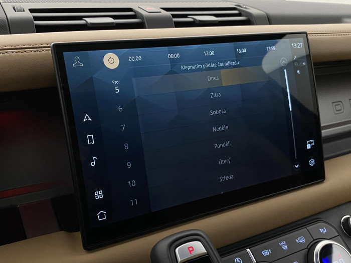 Land Rover Defender 110 D300 X AWD REZERVACE 3.0 d