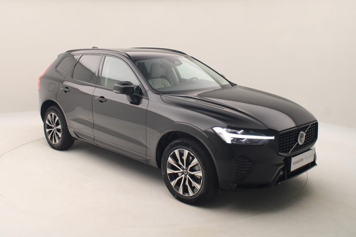 Volvo XC60 B4 AWD DARK PLUS CZ 1.maj