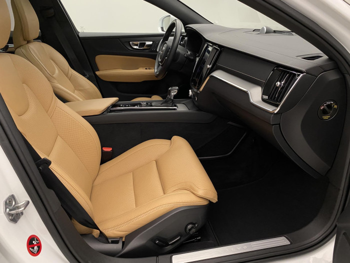 Volvo V60 T6 AWD INSCRIPTION AUT