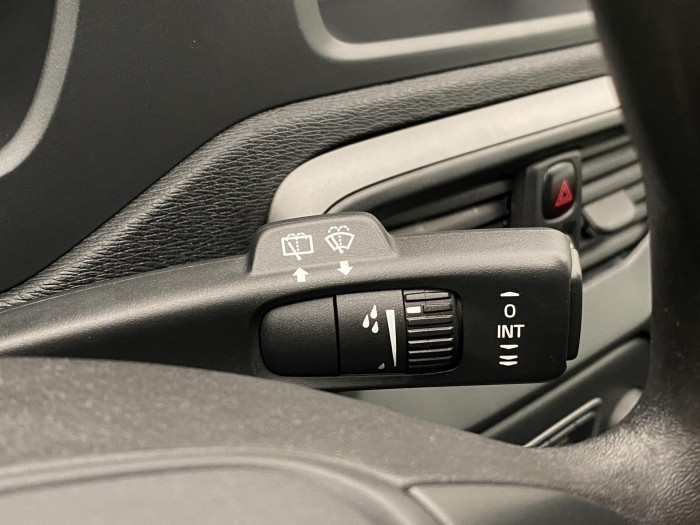 Volvo V40 T2 KINETIC CZ