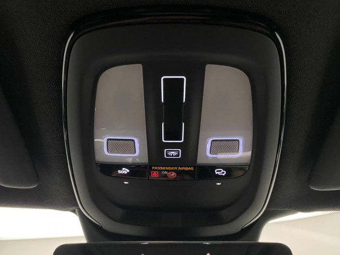 Volvo XC40 B3 AUT DARK PLUS