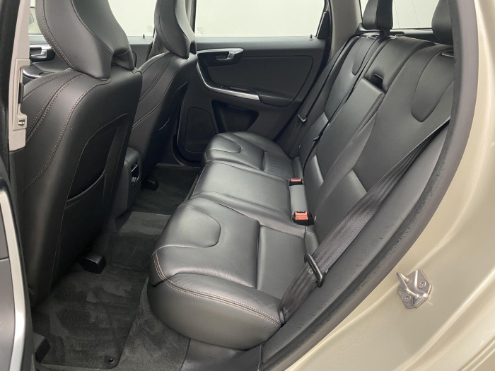 Volvo XC60 D4 AWD INSCRIPTION AUT 2.0 d