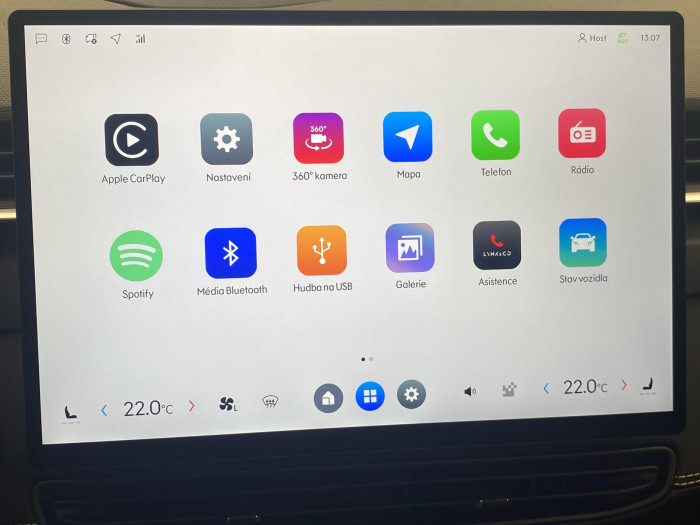 Lynk & Co 01 01 MORE PHEV DEMO