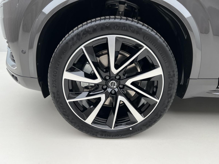 Volvo XC90 B5 AWD AUT BRIGHT PLUS 7-míst