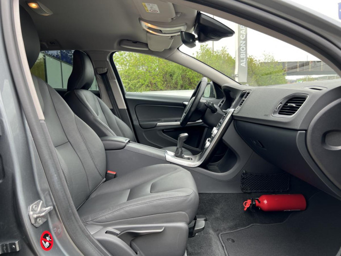 Volvo V60 D4 SUMMUM 1.maj. 2.0 d Summum