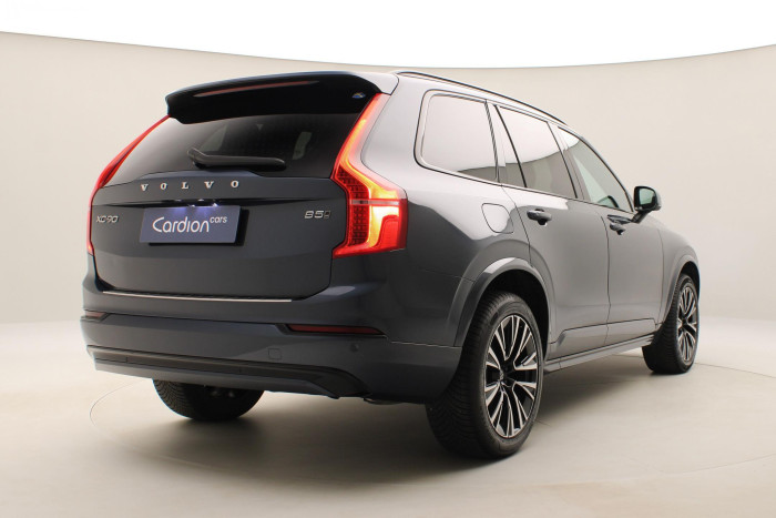 Volvo XC90 B5 AWD R-DESIGN AUT REZERVACE
