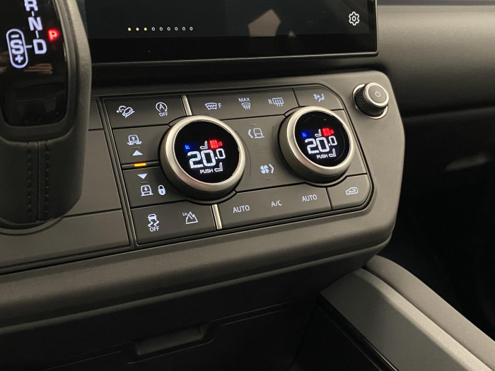 Land Rover Defender 110 X-DYNAMIC SE D250 3.0 d Dynamic SE