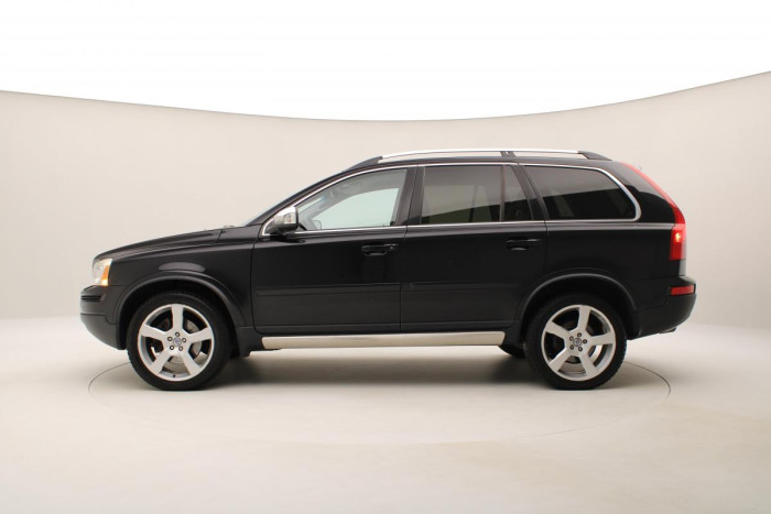 Volvo XC90 D5 AWD R-DESIGN REZERVACE 2.4 d