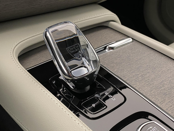 Volvo XC90 T8 AWD RECHARGE BRIGHT PLUS 7m