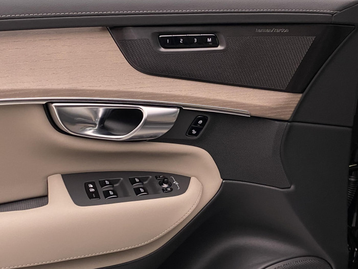 Volvo XC90 B5 AWD AUT BRIGHT PLUS 7míst