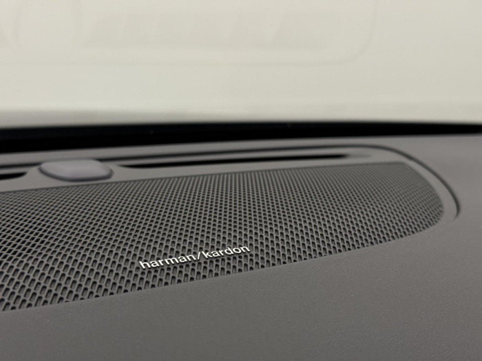 Volvo V60 B4 MOMENTUM POLESTAR REZERVACE 2.0 Momentum