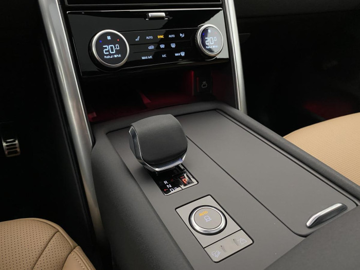 Land Rover Discovery D300 DYNAMIC HSE REZERVACE 3.0 d Dynamic