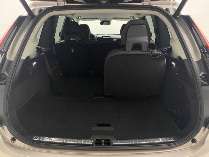 Volvo XC90 B5 AWD AUT DARK PLUS