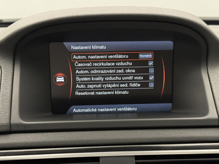 Volvo XC70 D5 AWD SUMMUM AUT CZ 2.4 d Summum