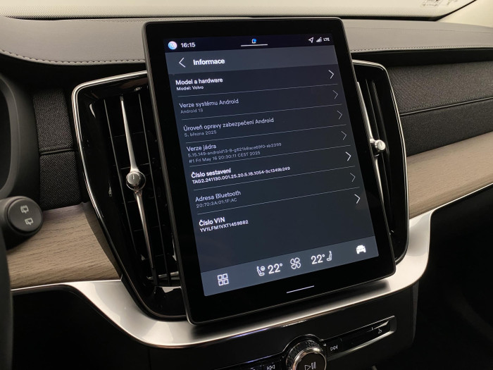 Volvo XC90 B5 AWD AUT DARK PLUS 7míst