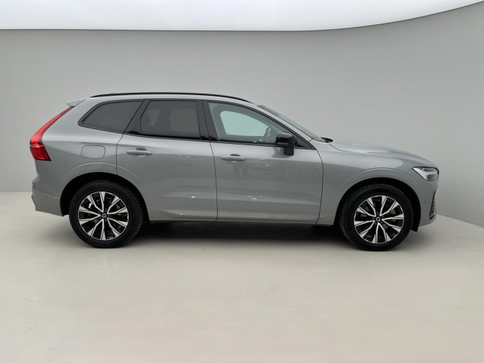 Volvo XC60 B4 AWD PLUS DARK Aut CZ