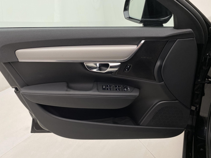 Volvo V90 T6 AWD PLUG-IN CORE AUT