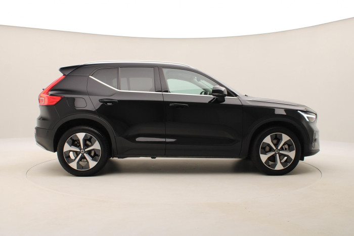 Volvo XC40 B4 AWD ULTIMATE BRIGHT CZ