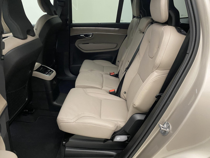 Volvo XC90 T8 AWD RECHARGE BRIGHT PLUS 7m