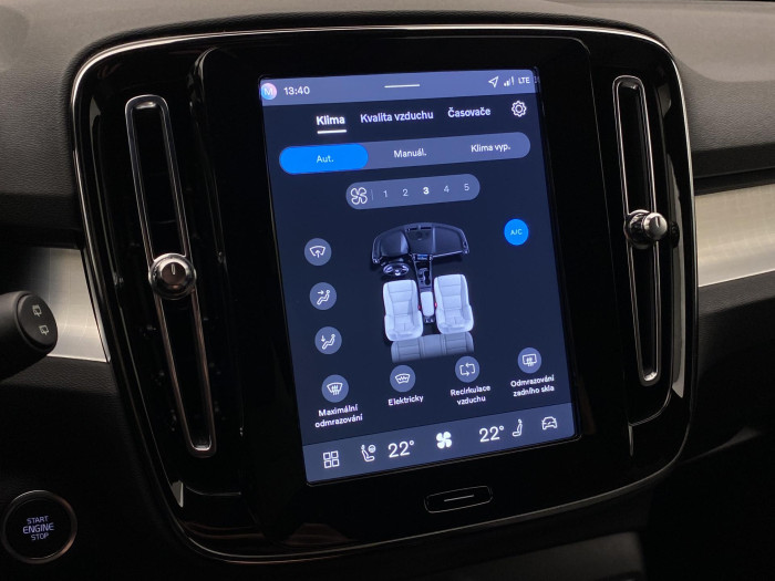 Volvo XC40 B3 AUT DARK PLUS