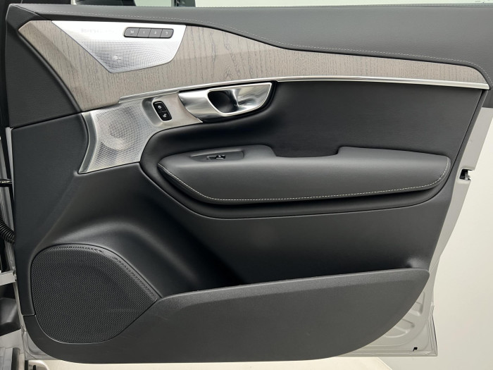 Volvo XC90 T8 AWD RECHARGE ULTRA DARK AUT