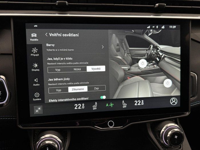 Lynk & Co 01 PHEV DCT AUT 1.maj