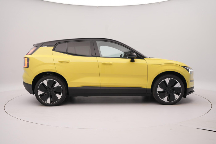 Volvo EX30 PURE ELECTRIC AWD TWIN ULTRA