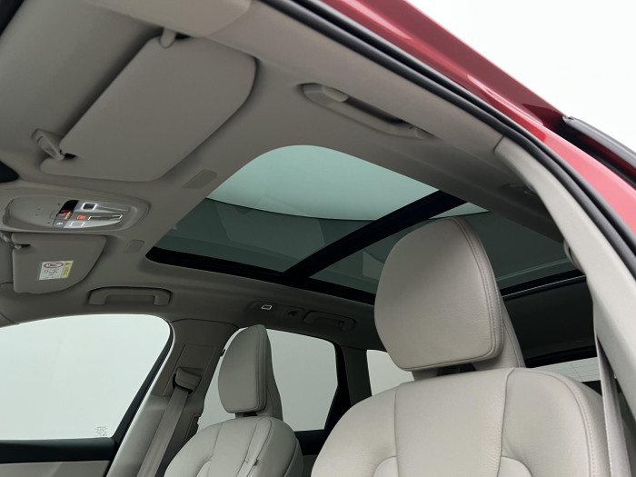 Volvo XC60 T6 AWD RECHARGE ULTRA DARK AUT